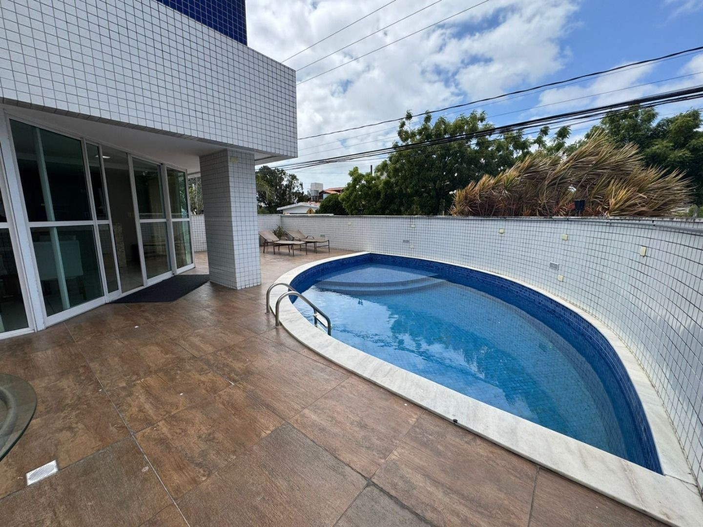 Cobertura com 04 dormitórios à venda, 186m² por R$ 1.200,000 -...