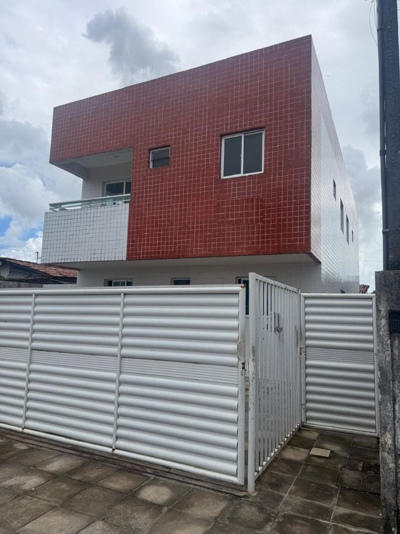 Apartamento com 02 dormitórios à venda por R$ 160.000 - Mangab...