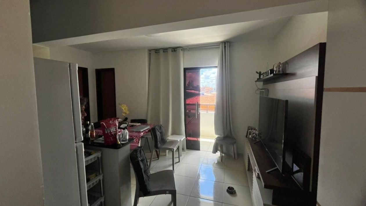 Apartamento com 02 dormitórios à venda, 50m² por R$ 170.000 - ...