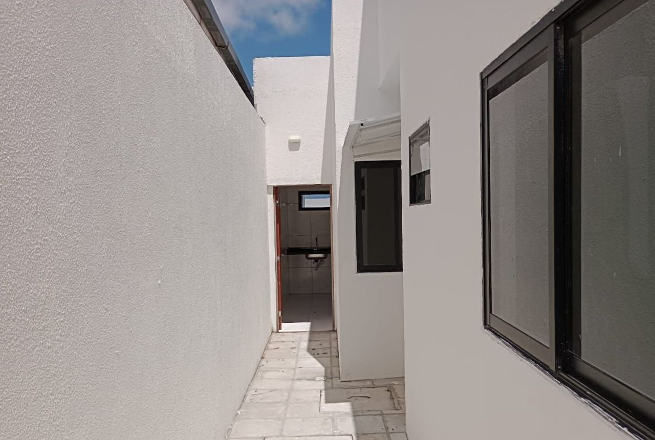 Casa com 02 dormitórios à venda, 58m² por R$ 250.000 - Ernesto...