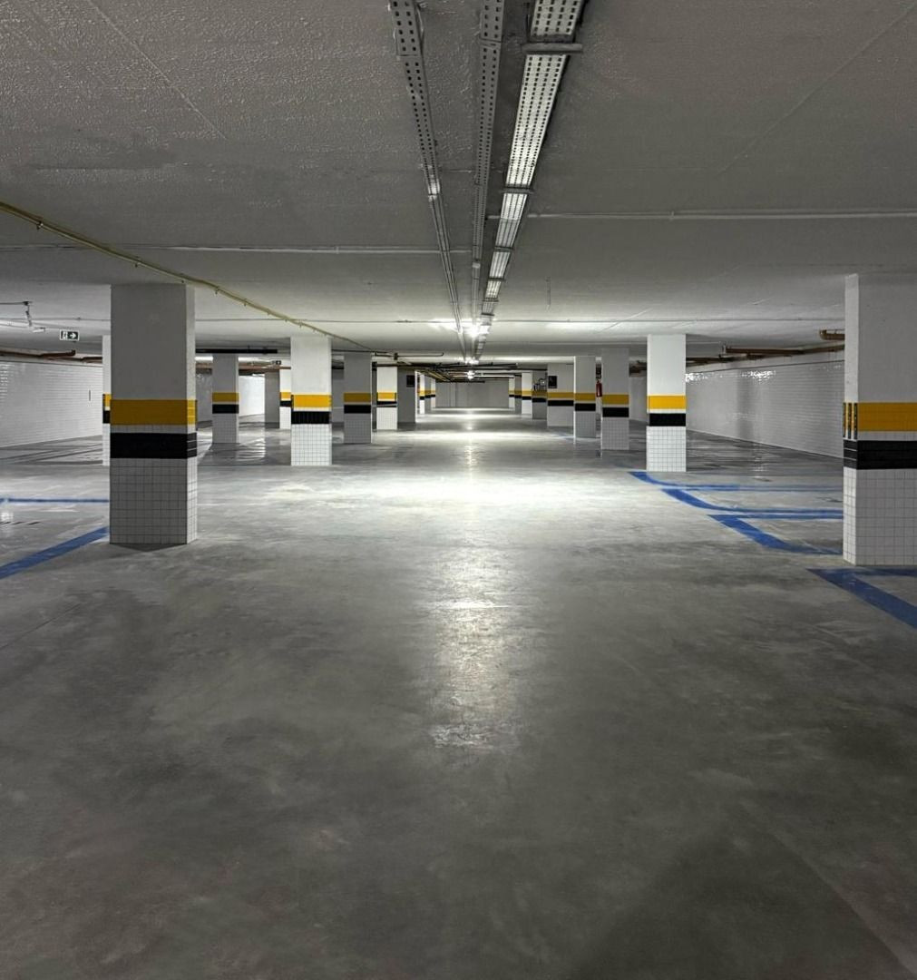 Apartamento com 01/02 dormitórios à venda por R$ 498.500 - Cab...