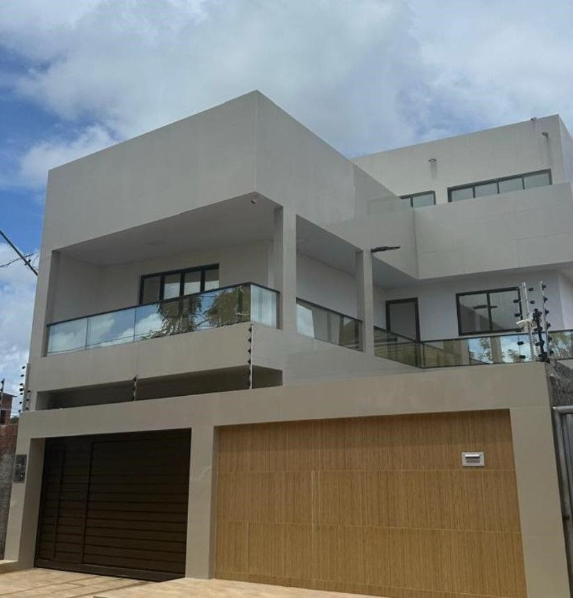 Casa com 03 dormitórios à venda, 361m² por R$ 899.000 - Portal...