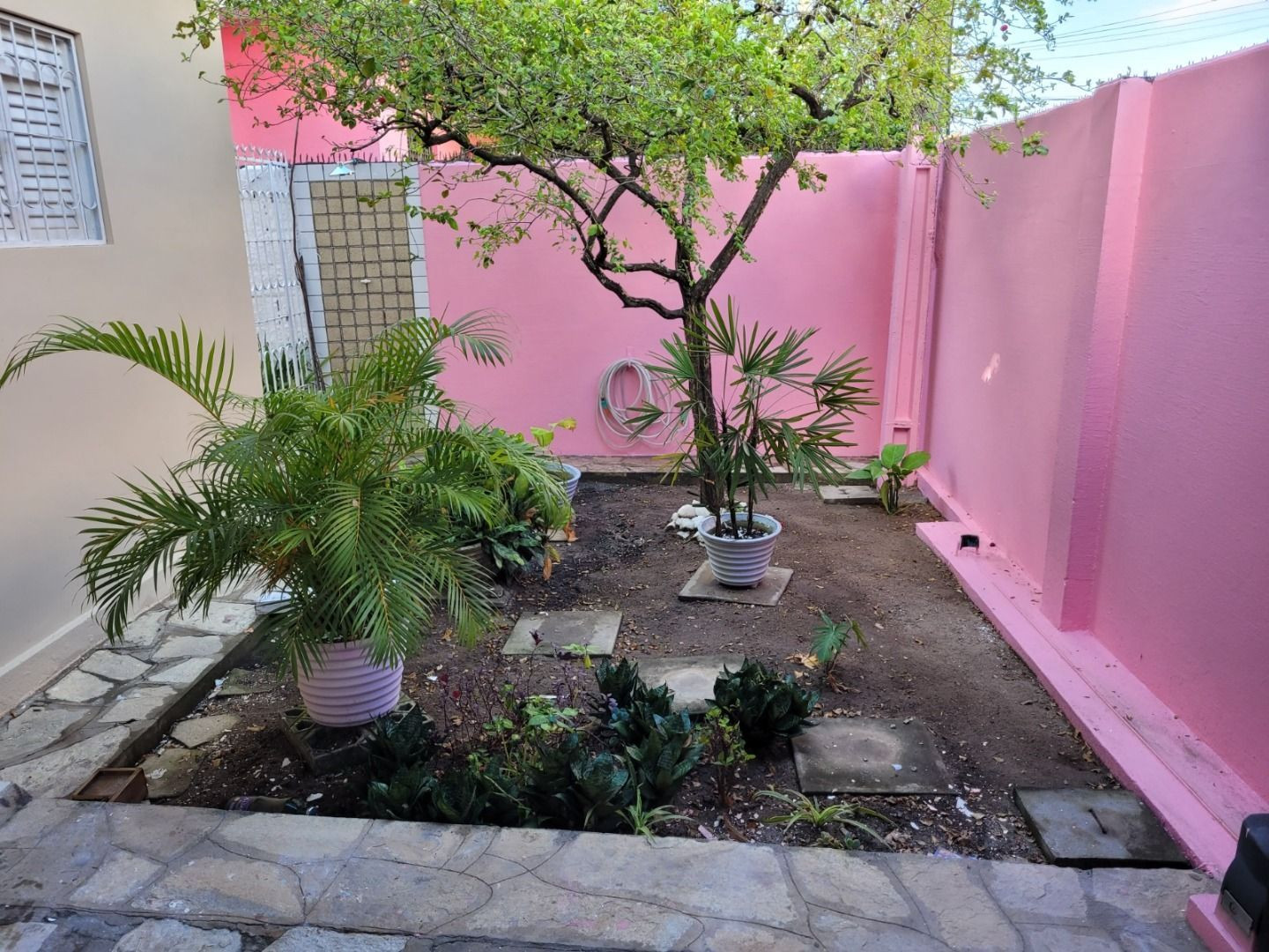 Casa com 04 dormitórios à venda, 110² por R$ 330.000 - José Am...