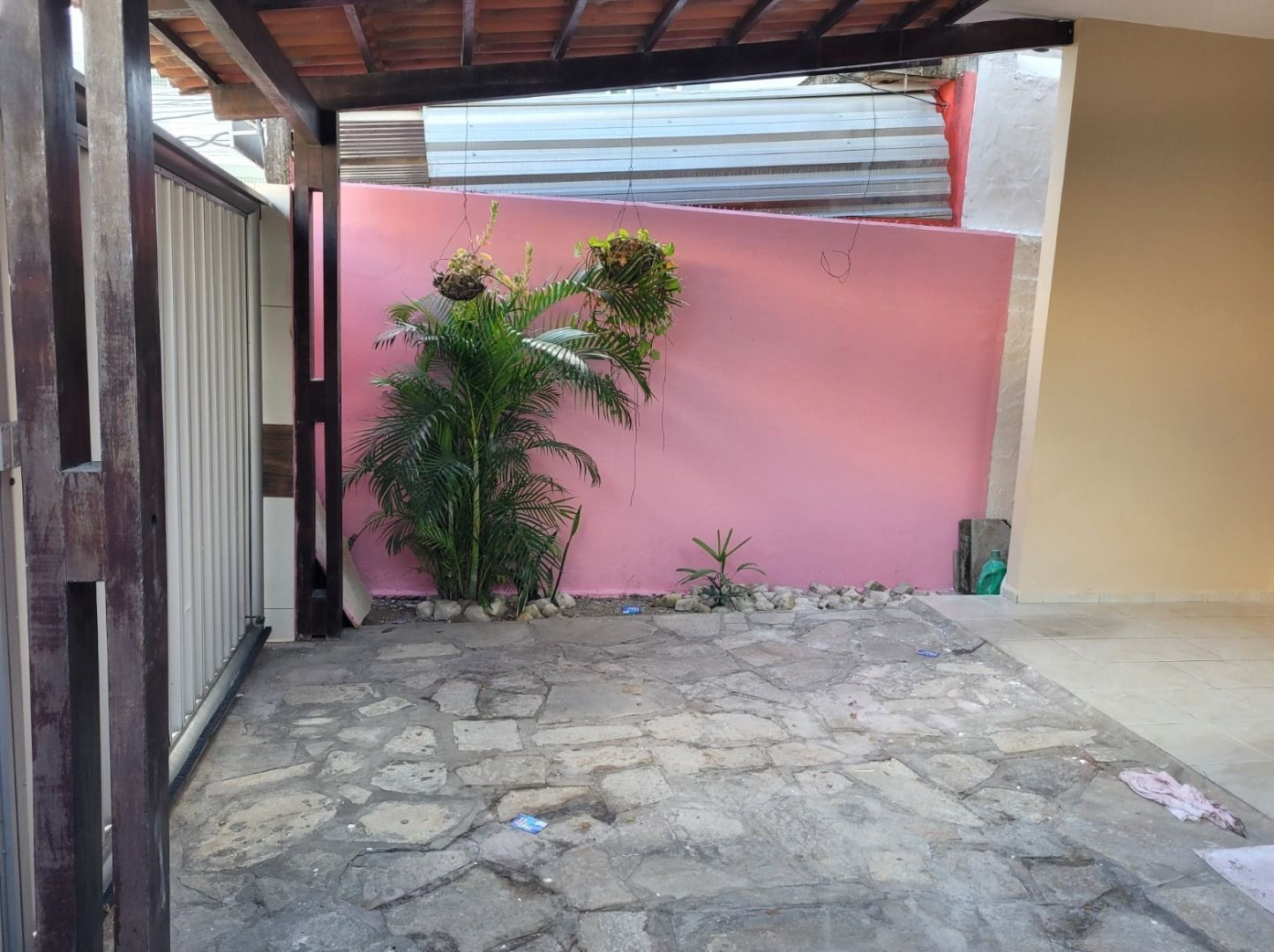 Casa com 04 dormitórios à venda, 110² por R$ 330.000 - José Am...