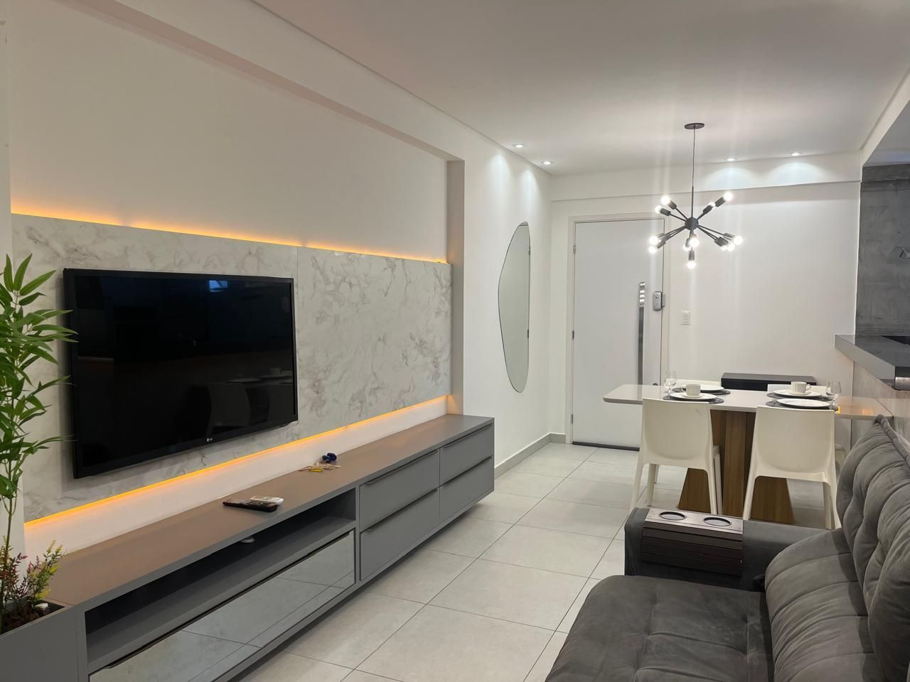 Apartamento com 02 dormitórios à venda por R$ 640.000 - Manaír...