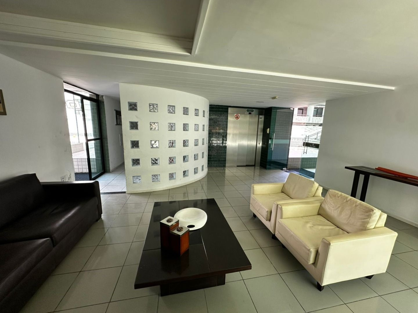 Apartamento com 03 dormitórios à venda por R$ 550.000 - Jardim...