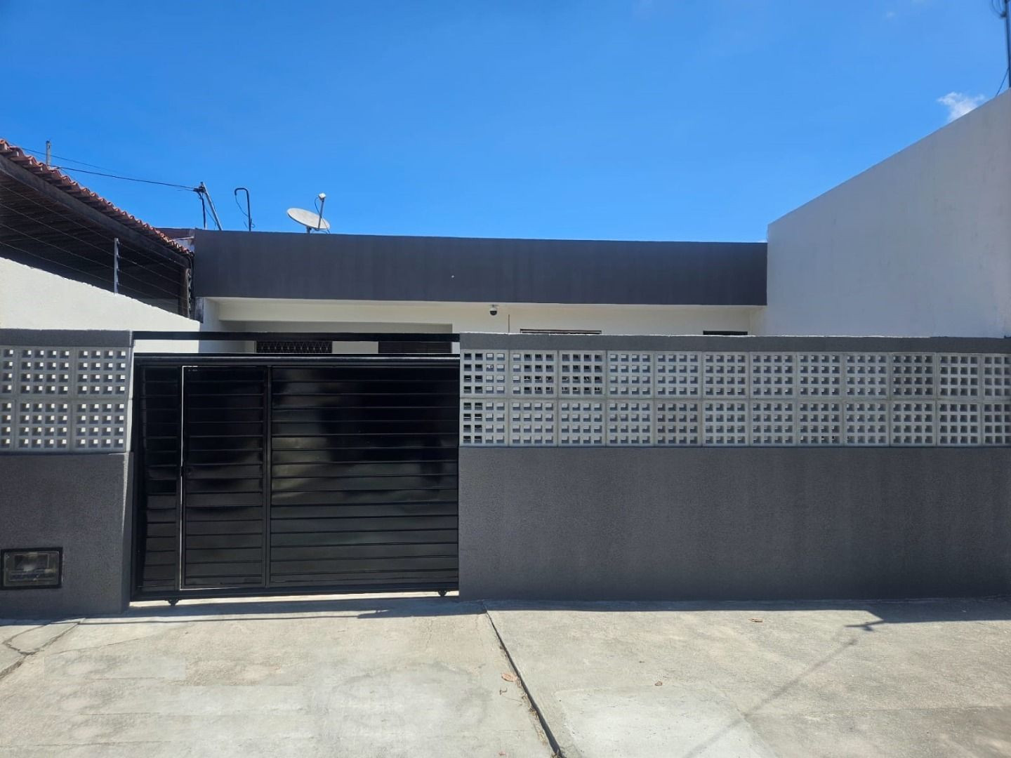 Casa com 02 dormitórios à venda, 54m² por R$ 380.000 - Bessa, ...