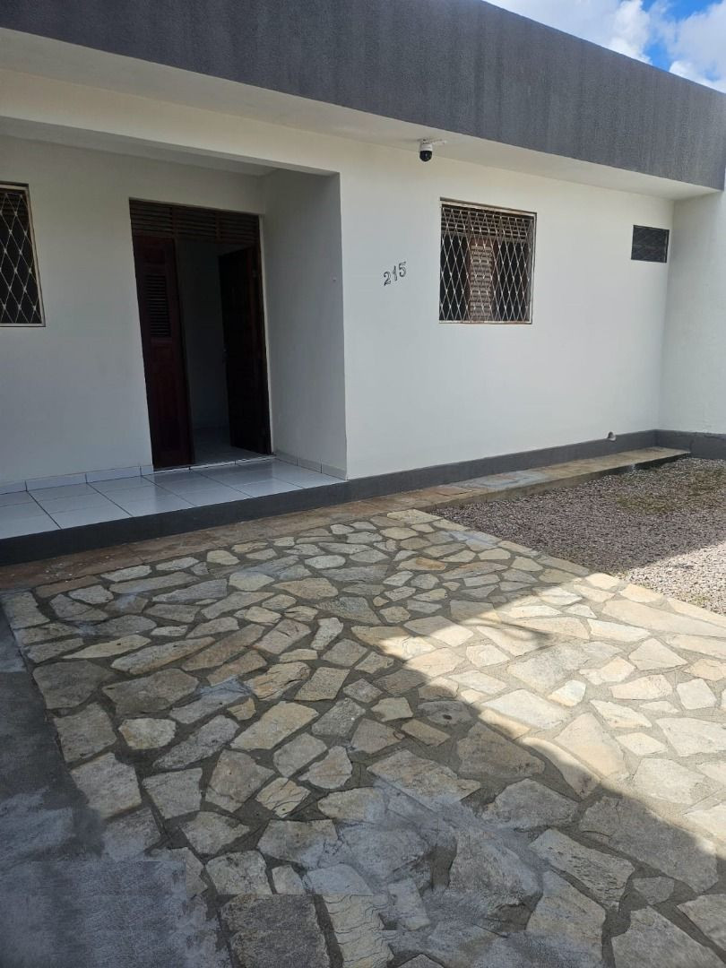 Casa com 02 dormitórios à venda, 54m² por R$ 380.000 - Bessa, ...