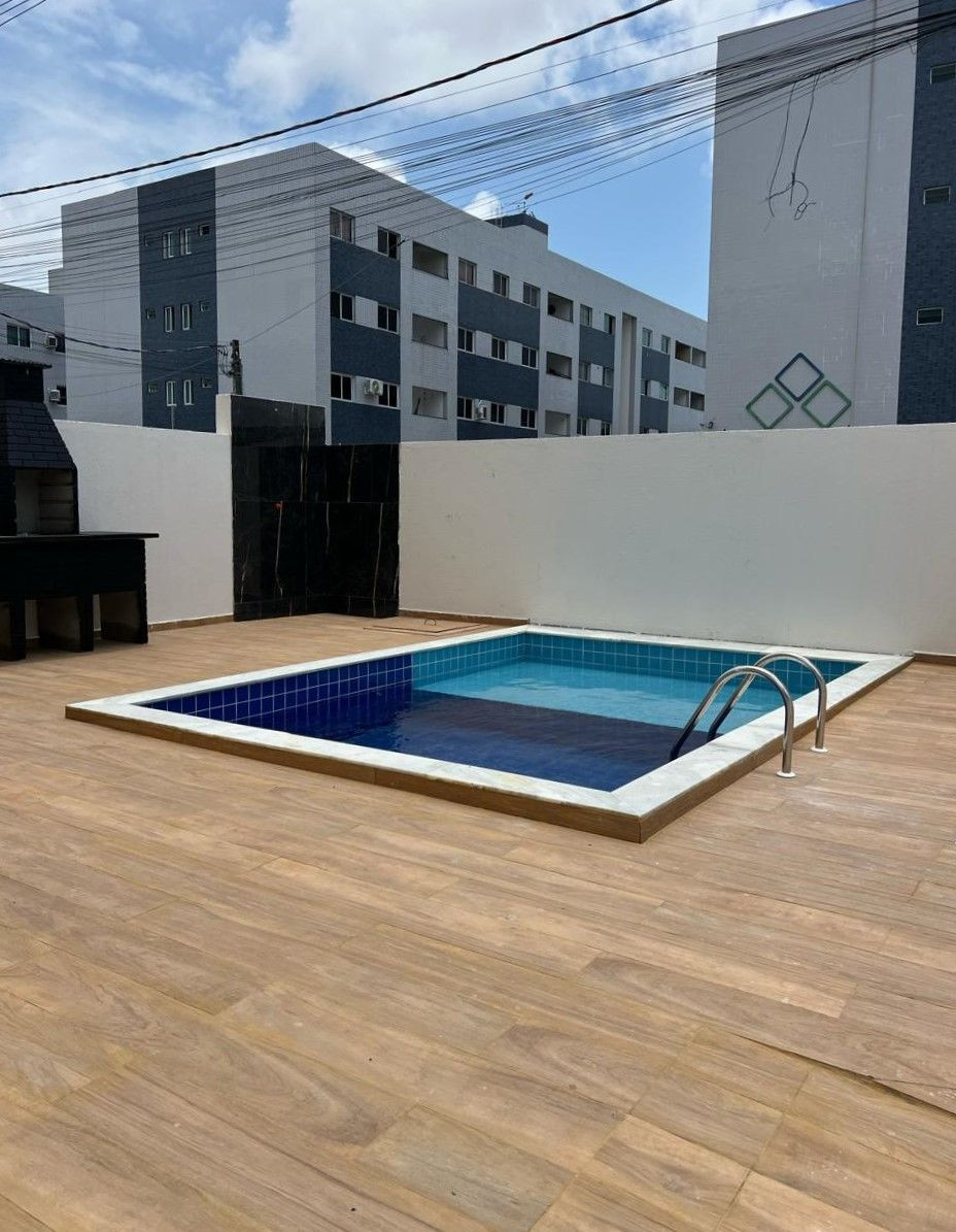 Apartamento com 02 dormitórios à venda por R$ 182.000 - Boa Es...