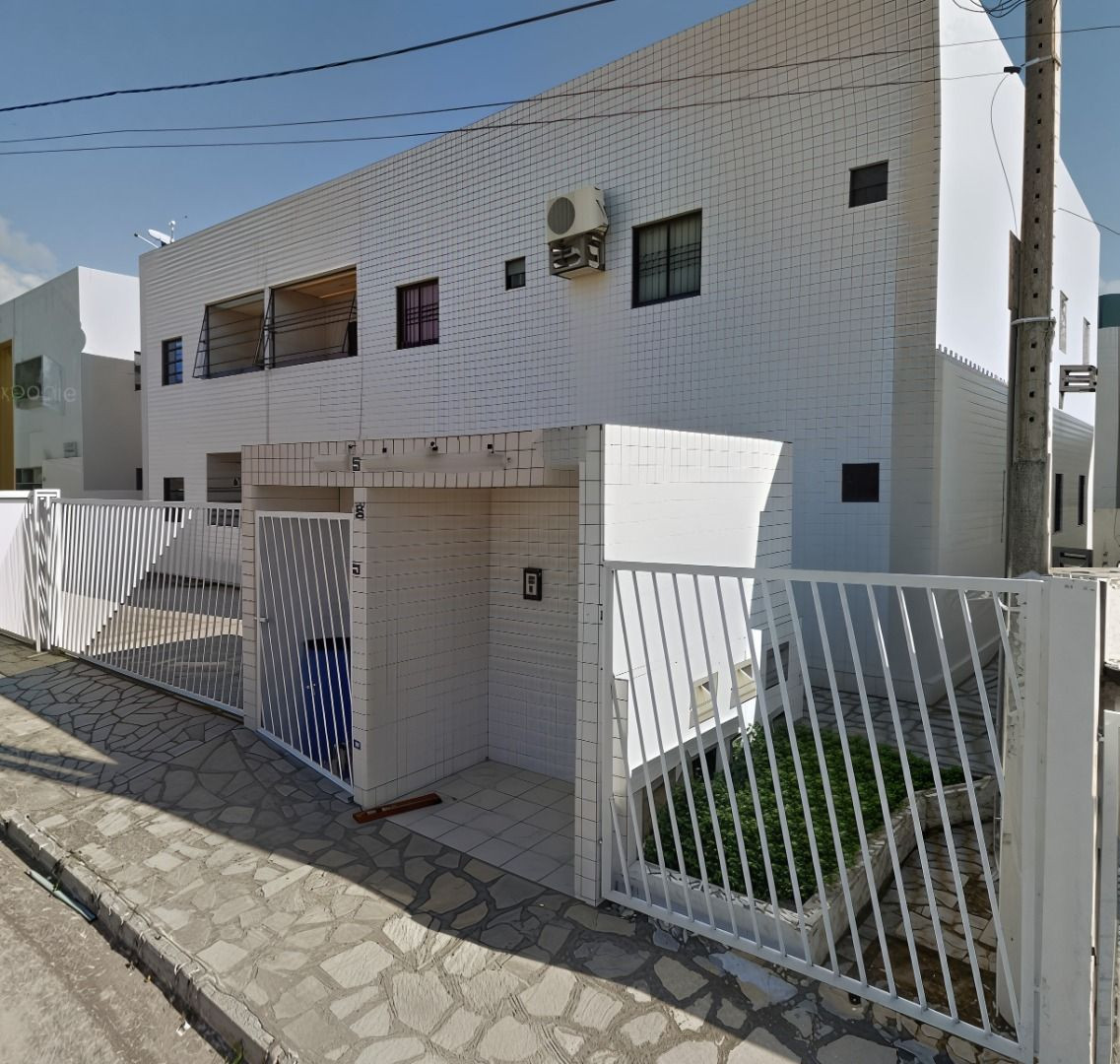 Apartamento com 02 dormitórios à venda por R$ 125.000 - Parati...