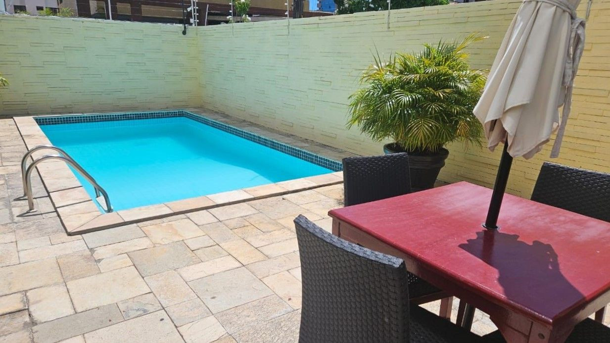 Apartamento com 03 dormitórios à venda por R$ 650.000 - Manaír...