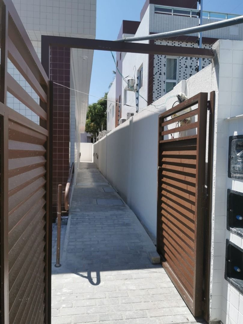 Casa com 02 dormitórios à venda, 57m² por R$ 299.500 - Cristo,...