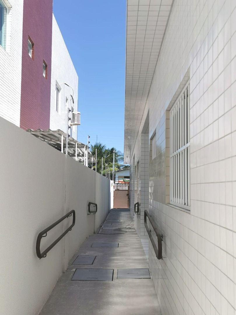Casa com 02 dormitórios à venda, 57m² por R$ 299.500 - Cristo,...