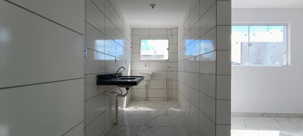 Apartamento com 02/03 dormitórios à venda por R$ 166.000 - Ind...