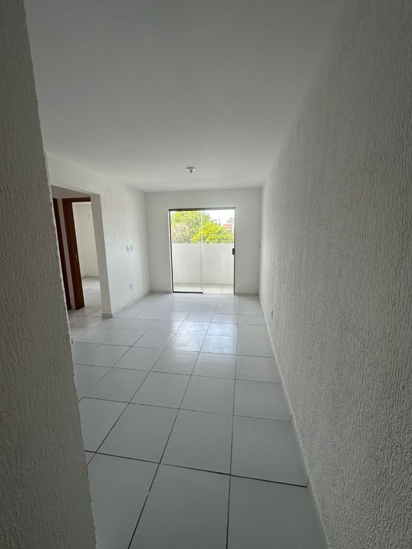 Apartamento com 02 dormitórios à venda por R$ 160.000 - Parati...