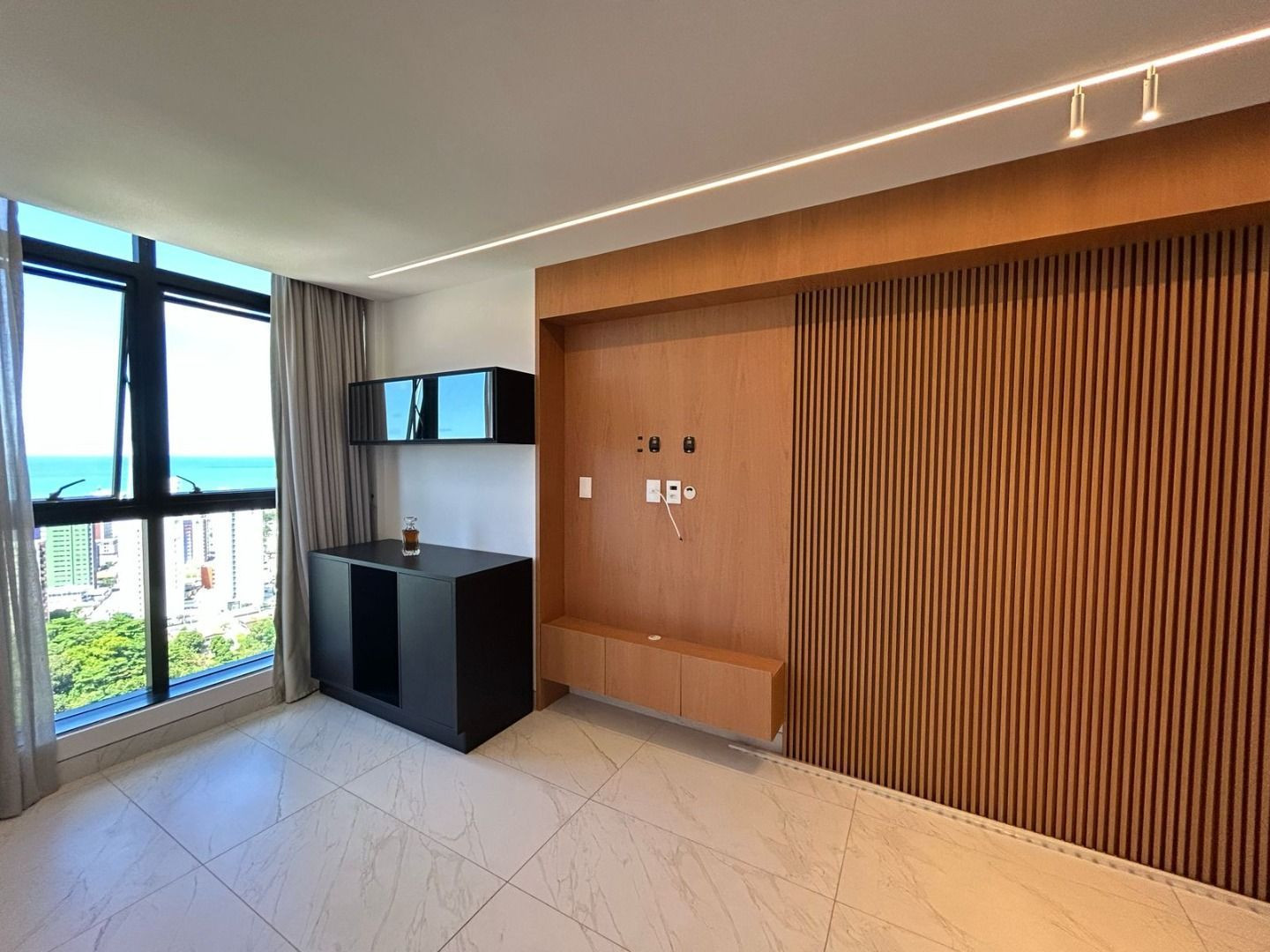 Flat com 01 dormitório à venda, 45m² por R$ 600.000 - Miramar,...