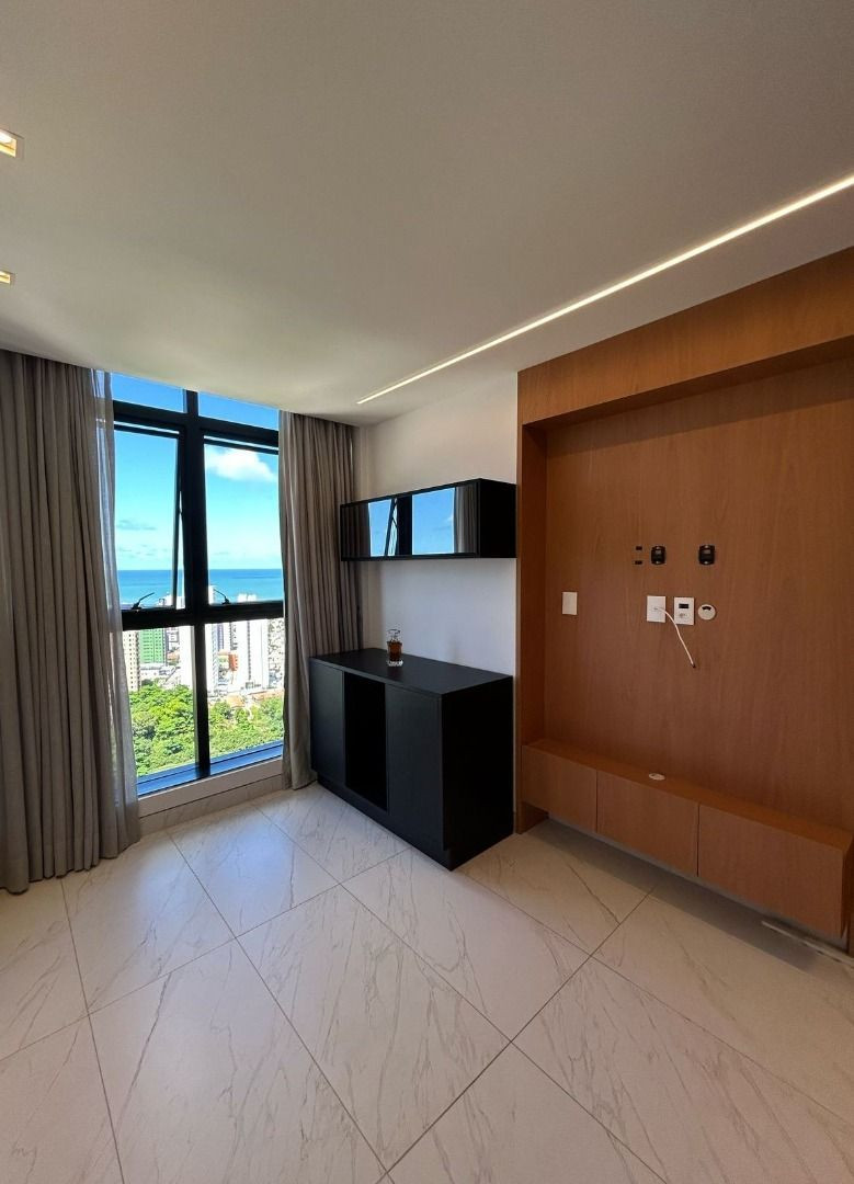 Flat com 01 dormitório à venda, 45m² por R$ 600.000 - Miramar,...