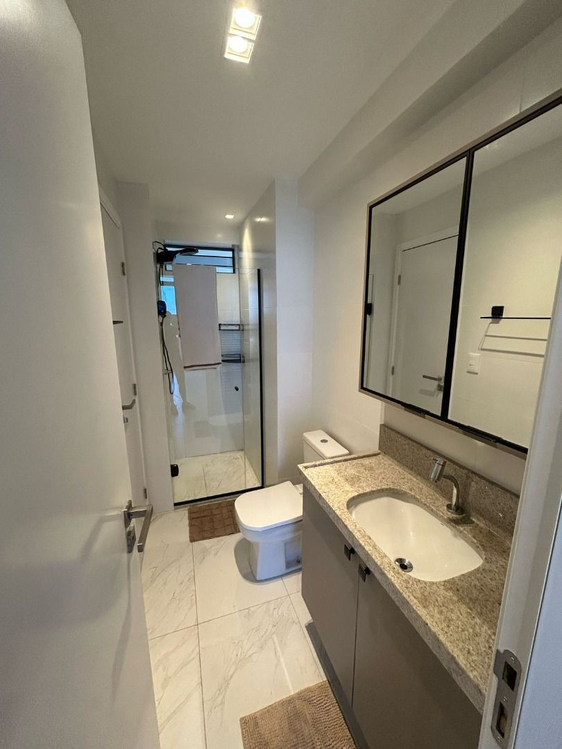 Flat com 01 dormitório à venda, 45m² por R$ 600.000 - Miramar,...