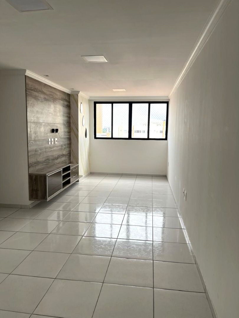 Apartamento com 02 dormitórios à venda por R$ 475.000 - Estado...