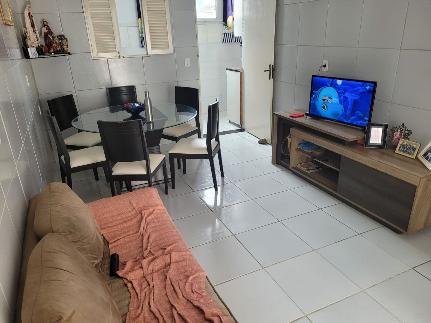 Casa com 02 dormitórios à venda, 70m² por R$ 290.000 - Expedic...