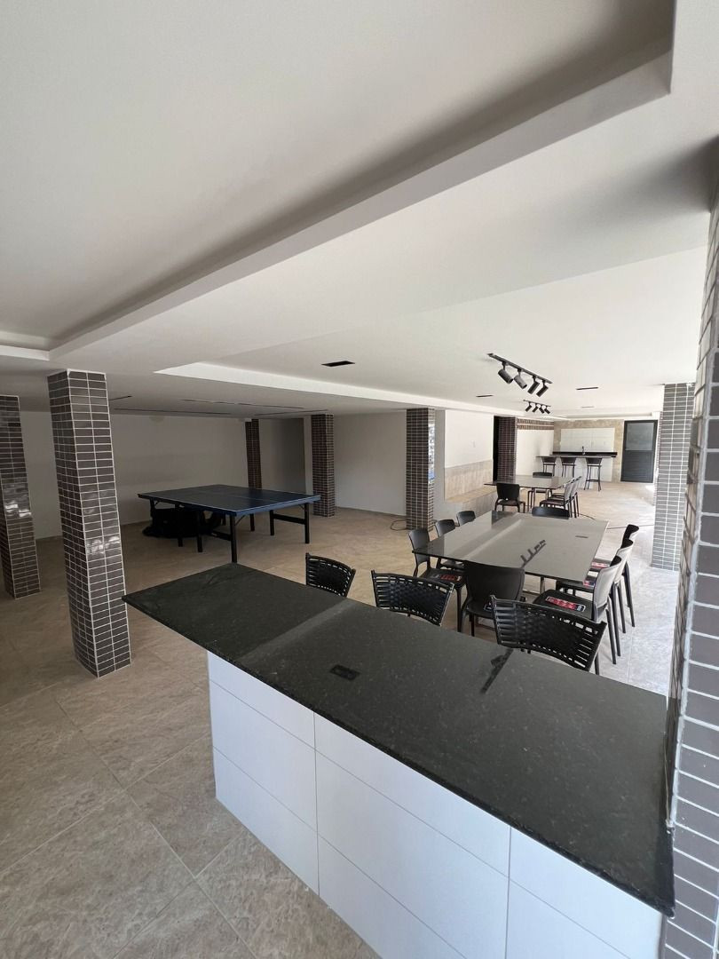 Apartamento com 02 dormitórios à venda por R$ 200.000 - Mangab...