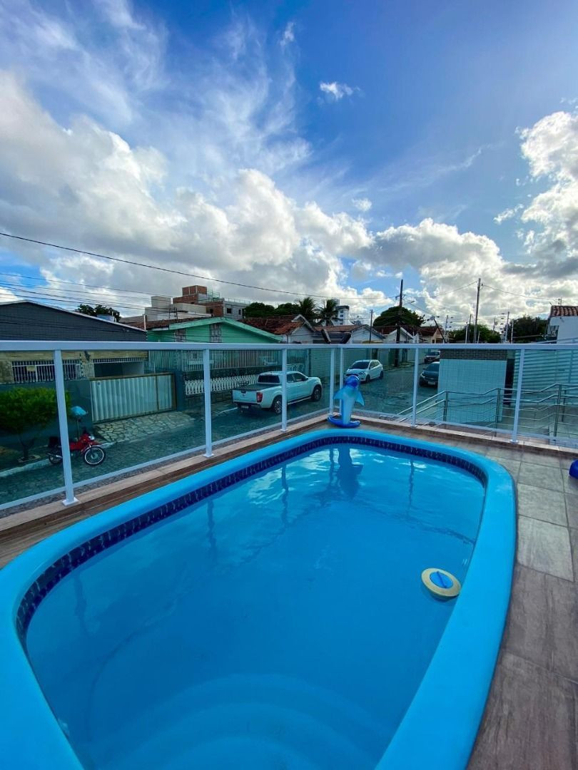 Apartamento com 02 dormitórios à venda por R$ 429.000 - Roger,...