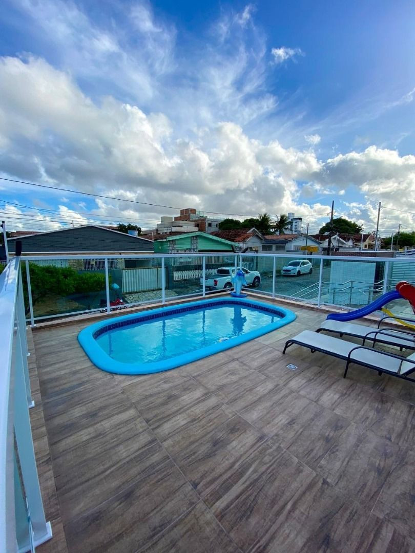 Apartamento com 02 dormitórios à venda por R$ 429.000 - Roger,...