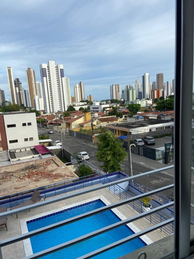 Apartamento com 02 dormitórios à venda por R$ 465.000 - Cd. Un...