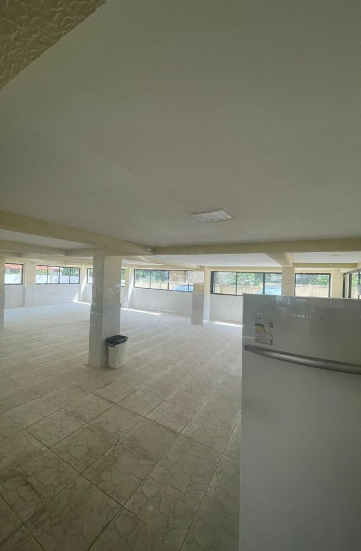 Apartamento com 05 dormitórios à venda por R$ 380.000 - Cd. Un...