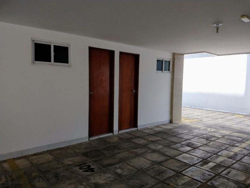 Apartamento com 03 dormitórios à venda por R$ 600.000 - Cd. Un...