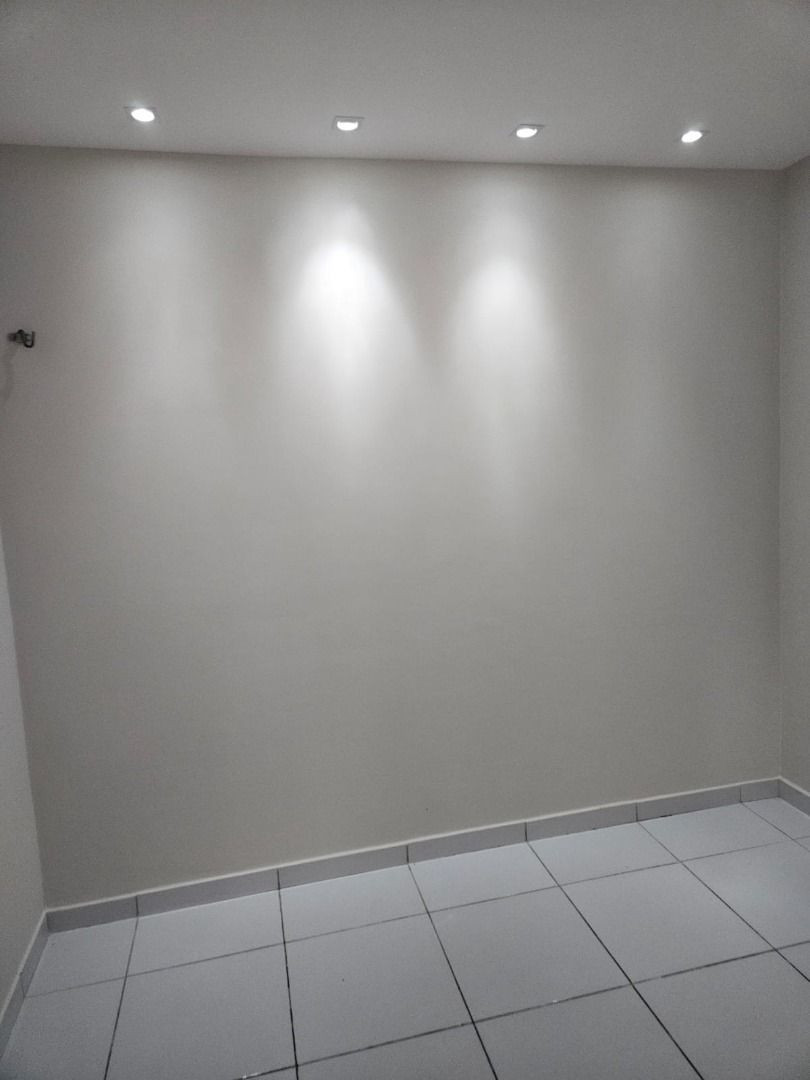 Apartamento com 02 dormitórios à venda por R$ 380.000 - Cd. Un...