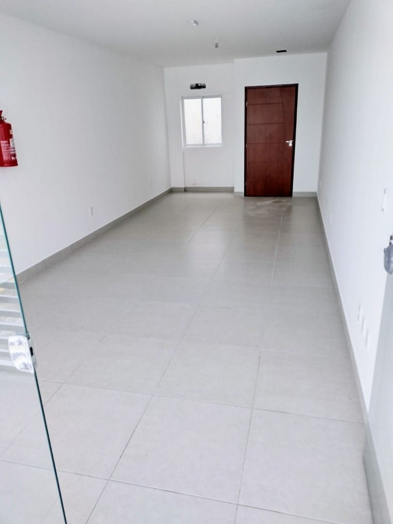 Sala comercial com 36m² à venda por R$ 250.000 - Cd. Universit...