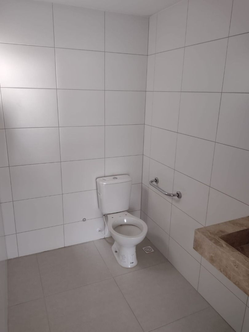 Sala comercial com 36m² à venda por R$ 250.000 - Cd. Universit...