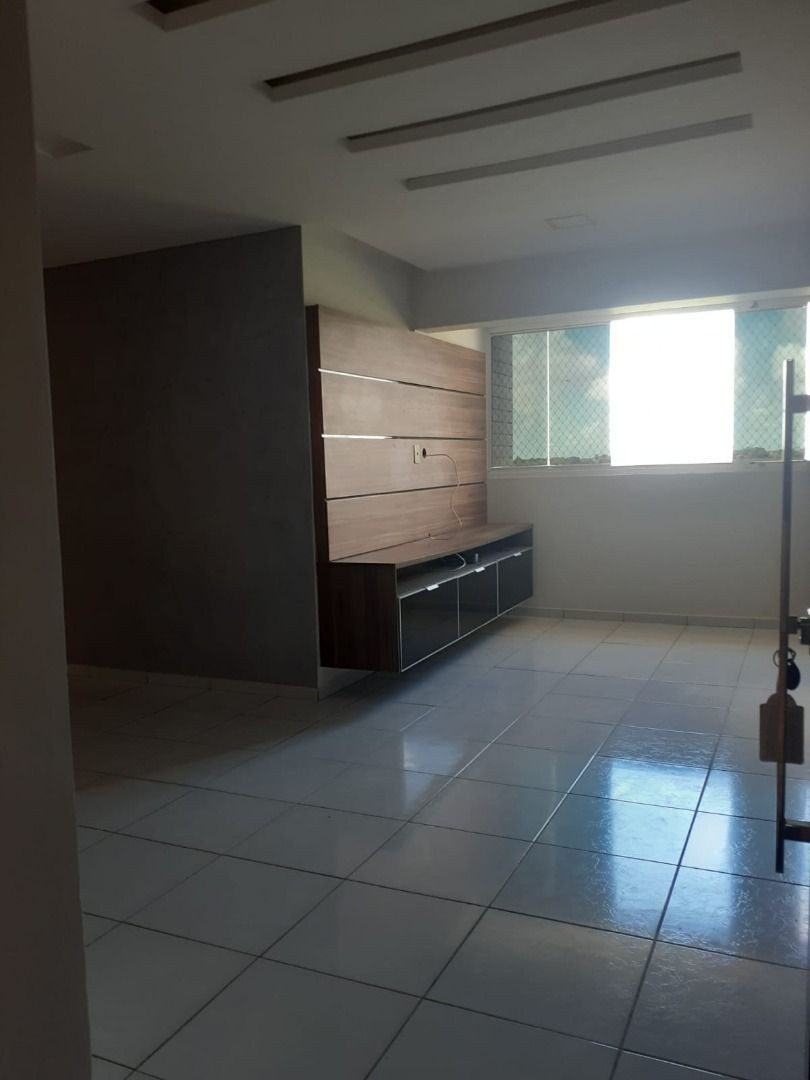 Apartamento com 02 dormitórios à venda por R$ 240.000 - Mangab...