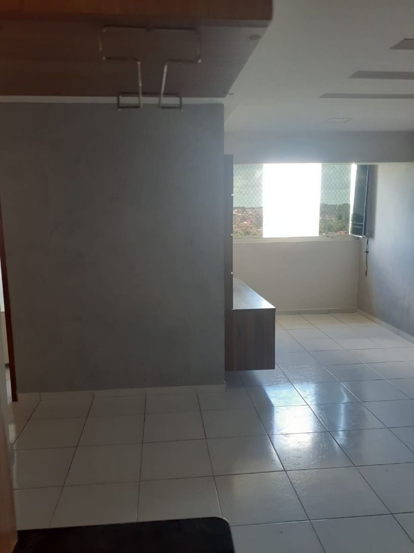 Apartamento com 02 dormitórios à venda por R$ 240.000 - Mangab...