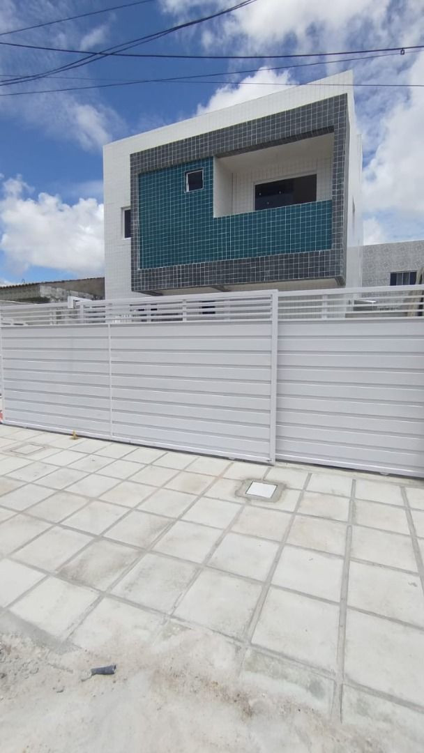 Apartamento com 02 dormitórios à venda por R$ 197.000 - Mangab...