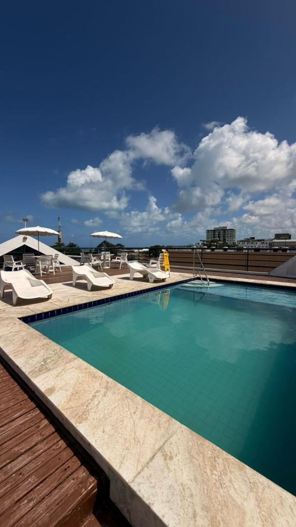 Flat com 01 dormitórios à venda, 32m² por R$ 399.000 - Tambaú,...