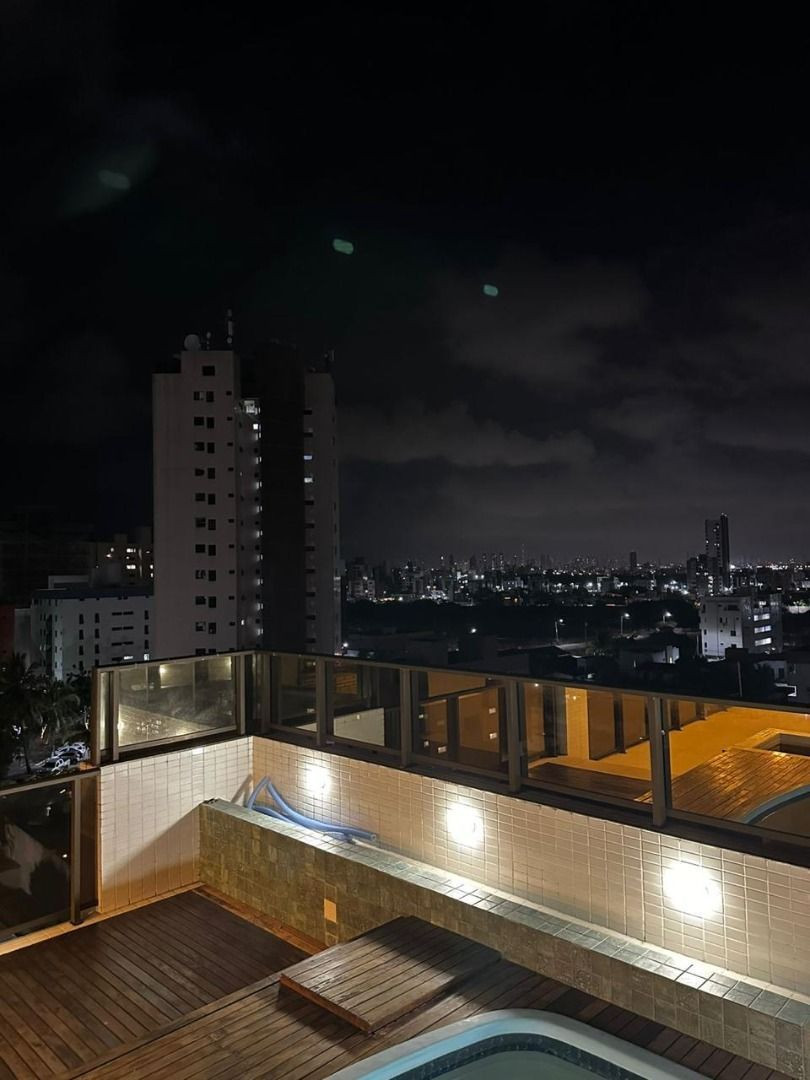 Flat com 01 dormitórios à venda por R$ 360.000 - Intermares, J...