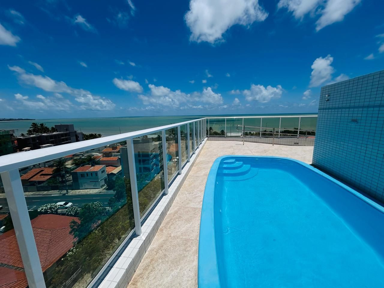 Apartamento com 01/02/03 dormitórios à venda por R$ 380.000 - ...