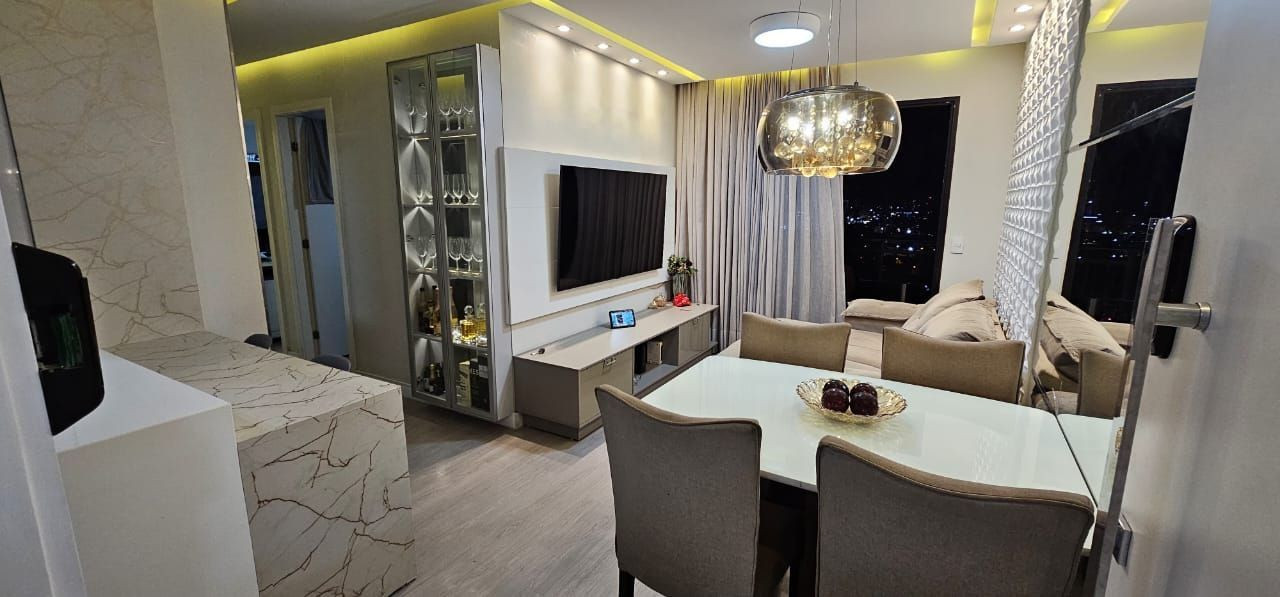 Apartamento com 03 dormitórios à venda por R$ 540.000 - Torre,...