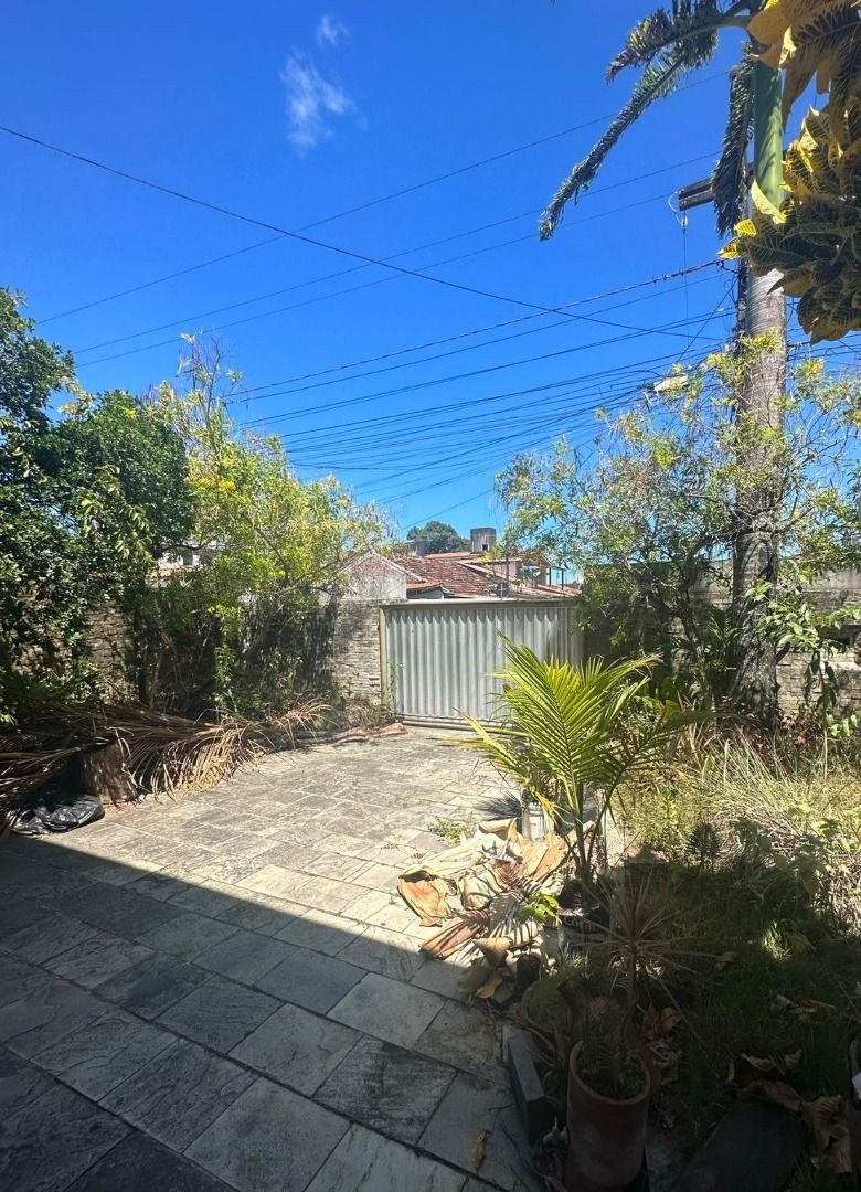 Casa com 05 dormitórios à venda, 620m² por R$ 1.400.000 - Expe...