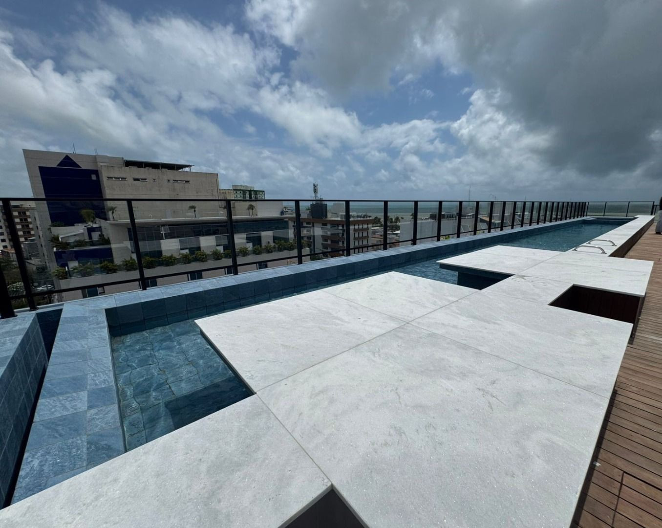 Flat com 01 dormitório à venda, 39m² por R$ 550.000 - Tambaú, ...