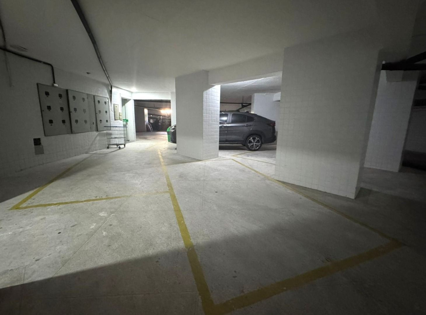 Apartamento com 04 dormitórios à venda por R$ 880.000 - Tambaú...