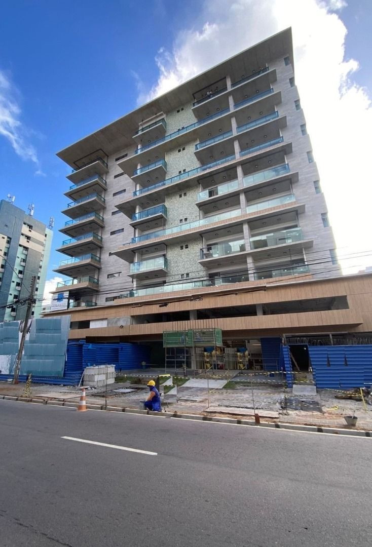 Apartamento com 01/2 dormitórios à venda por R$ 938.512 - Tamb...