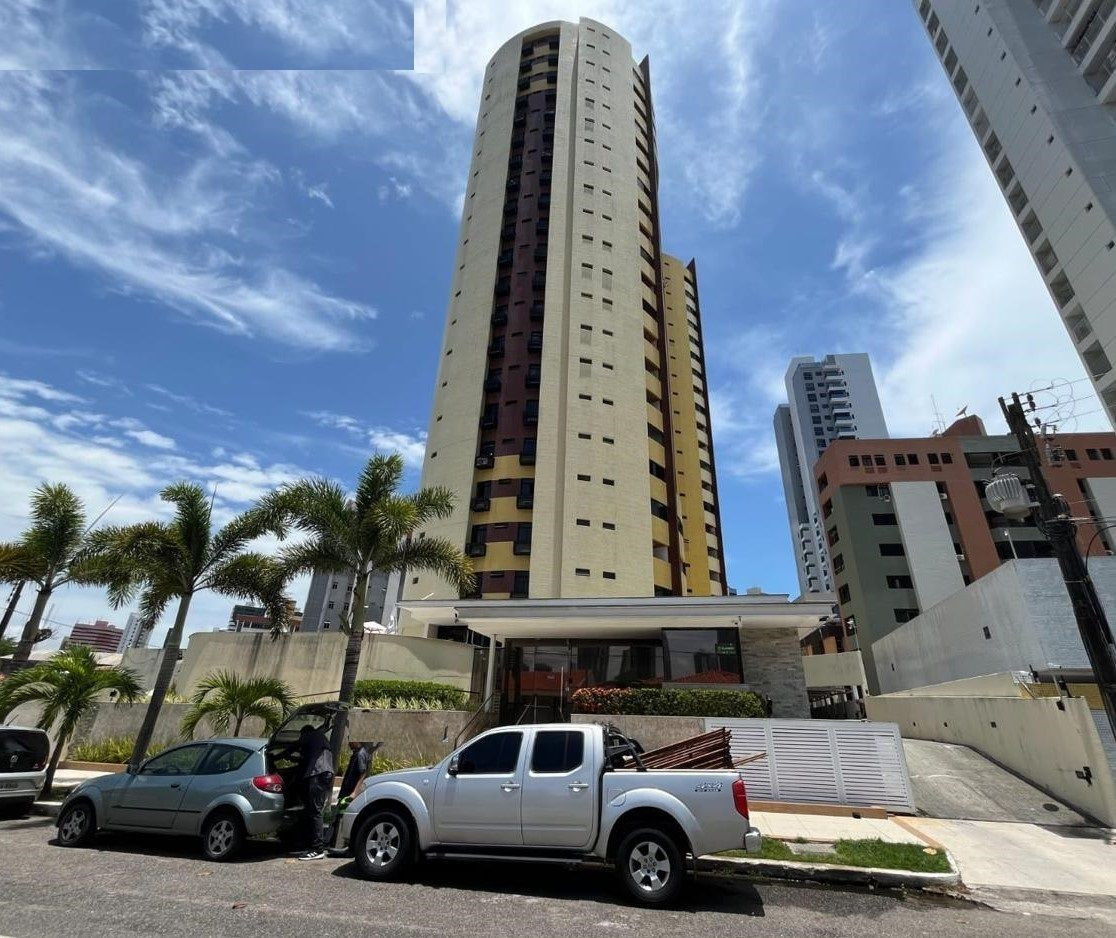 Apartamento com 03 dormitórios à venda por R$ 787.000 - Tambaú...