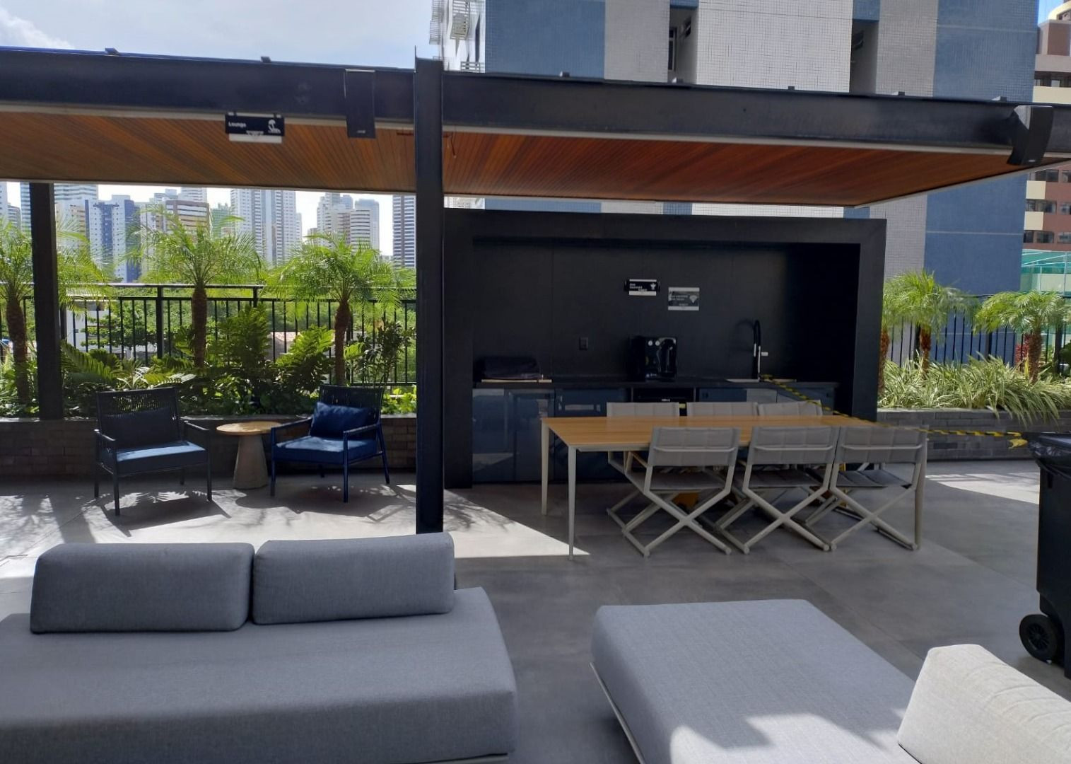 Apartamento com 03 dormitórios à venda por R$ 1.420.000 - Tamb...