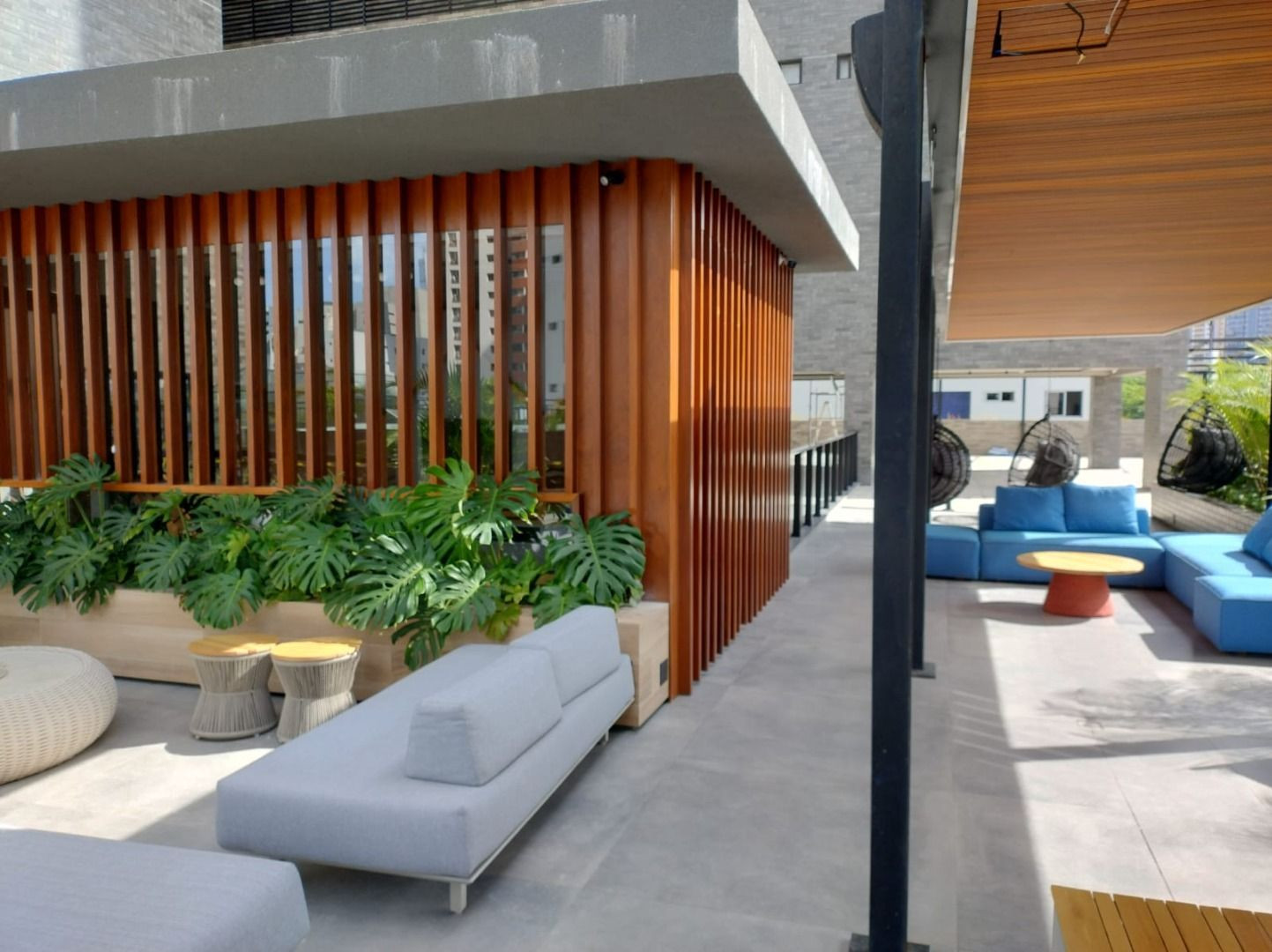 Apartamento com 03 dormitórios à venda por R$ 1.420.000 - Tamb...