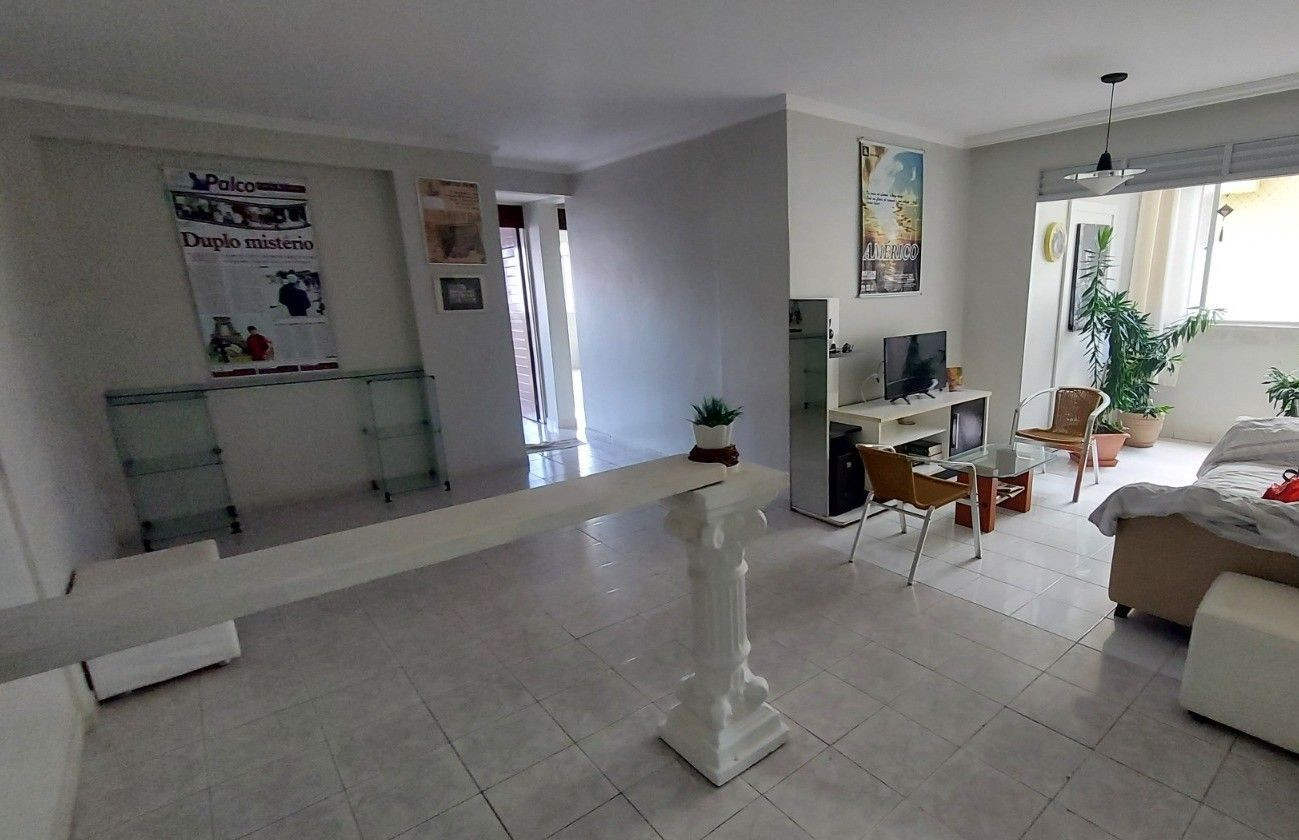 Apartamento com 03 dormitórios à venda por R$ 750.000 - Tambaú...