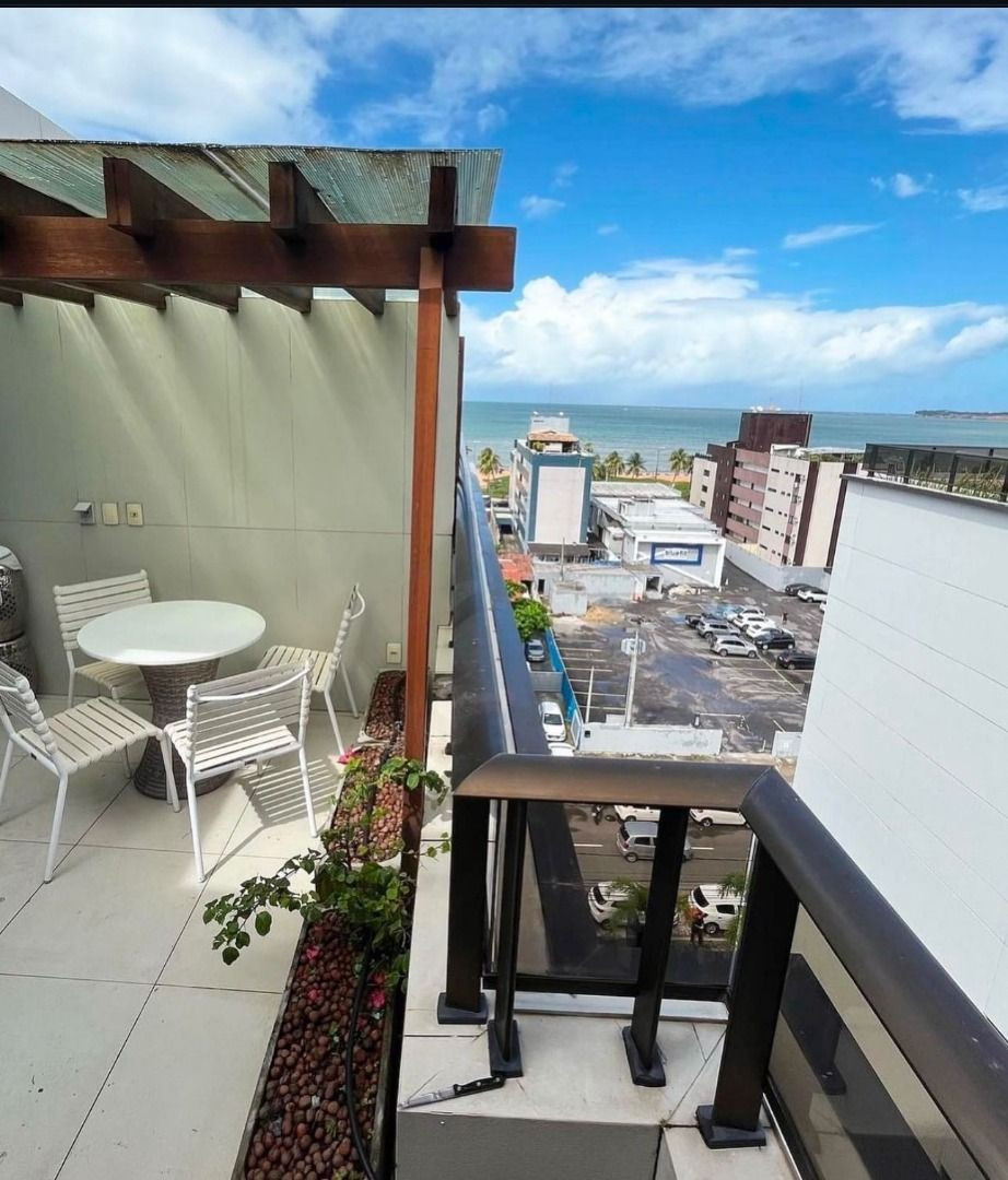 Cobertura com 01 dormitório à venda por R$ 1.650.000 - Tambaú,...