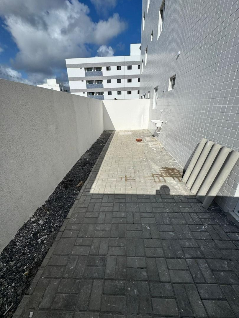 Apartamento em Gramame